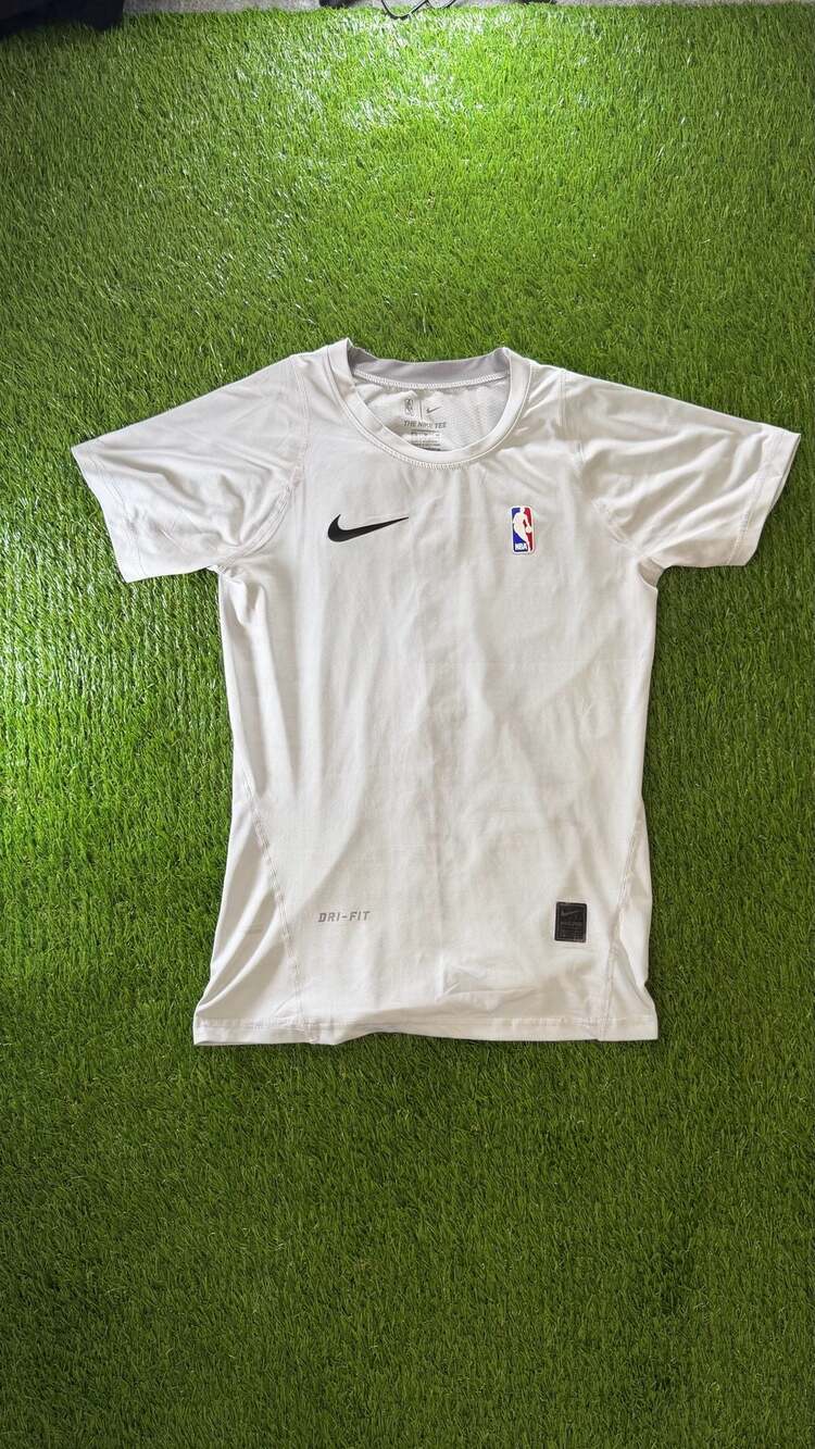 Nike NBA Pro Compression T-Shirt Size M White
